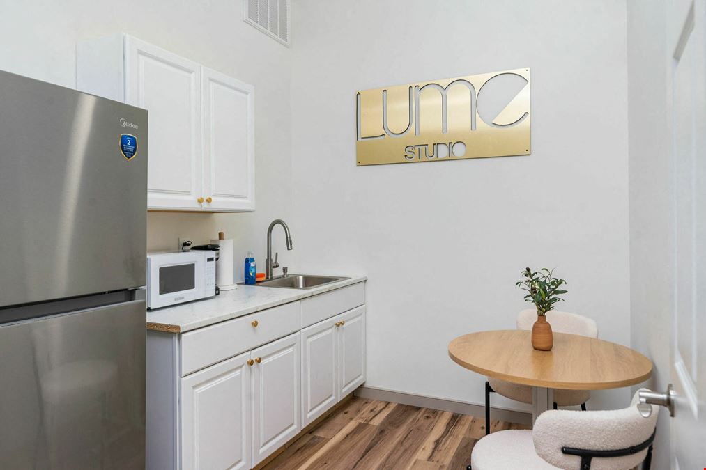 ALL-INCLUSIVE PRIVATE BEAUTY SUITES AVAILABLE NOW