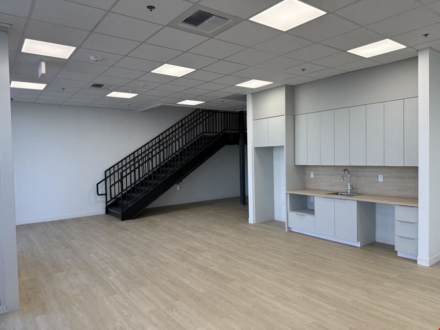 Lincoln by Beedie | Industrial Condos | Unit 104
