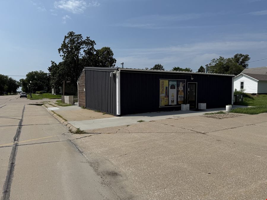 MEAD, NE RESTAURANT