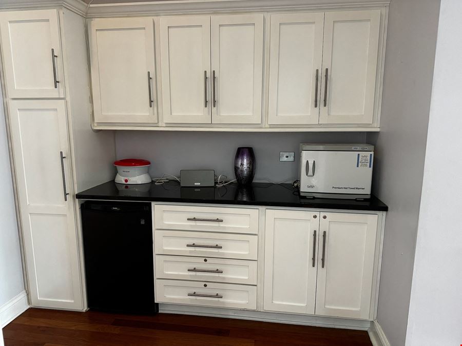 1347 N. Ashland Avenue