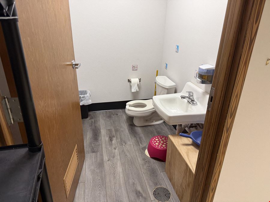 633 S 20th St
