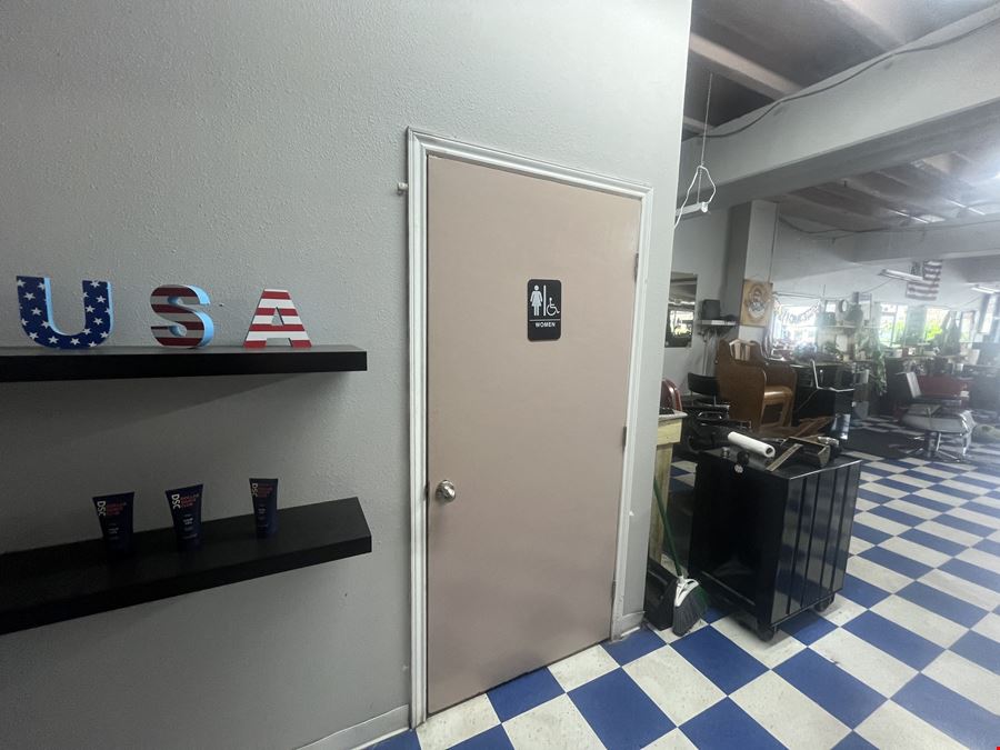 604 E University Ave and 1211 College St