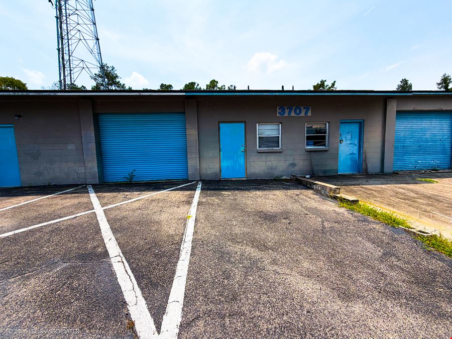 3707 SW 42nd Ave - Conditioned Flex Space