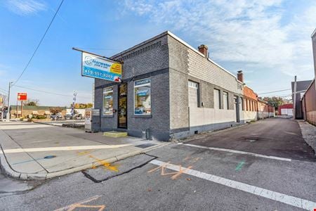 Preview of Retail space for Sale at 423 N Main St