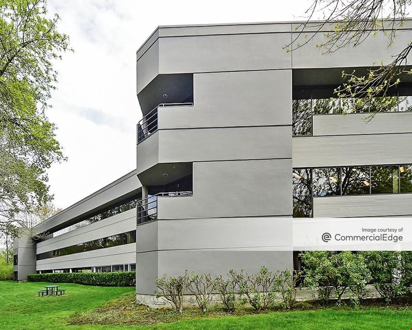 Mercer Pointe