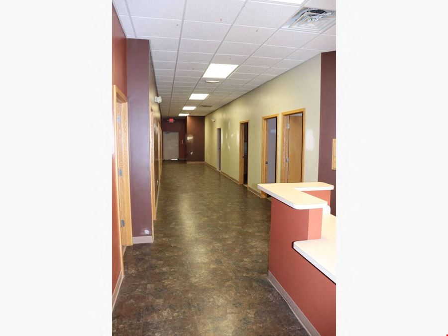 Portage Centre Plaza
