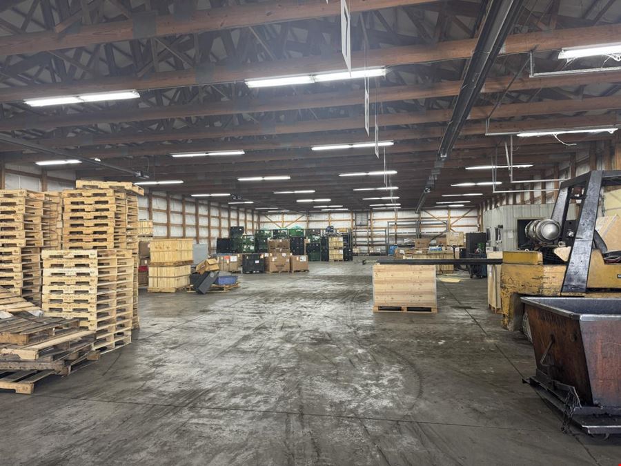 630 4th Street W, Lease