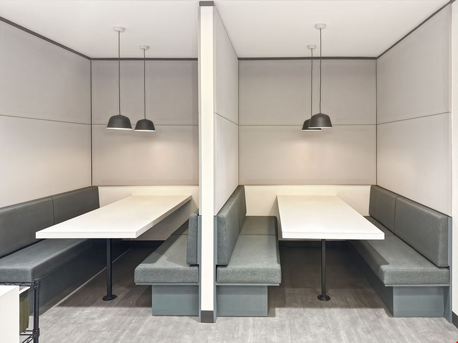 Regus - Houston - 1415 Louisiana St