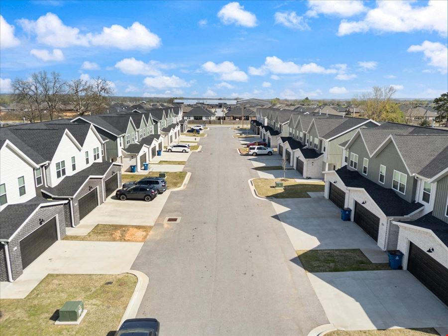 Birdmaster Townhomes