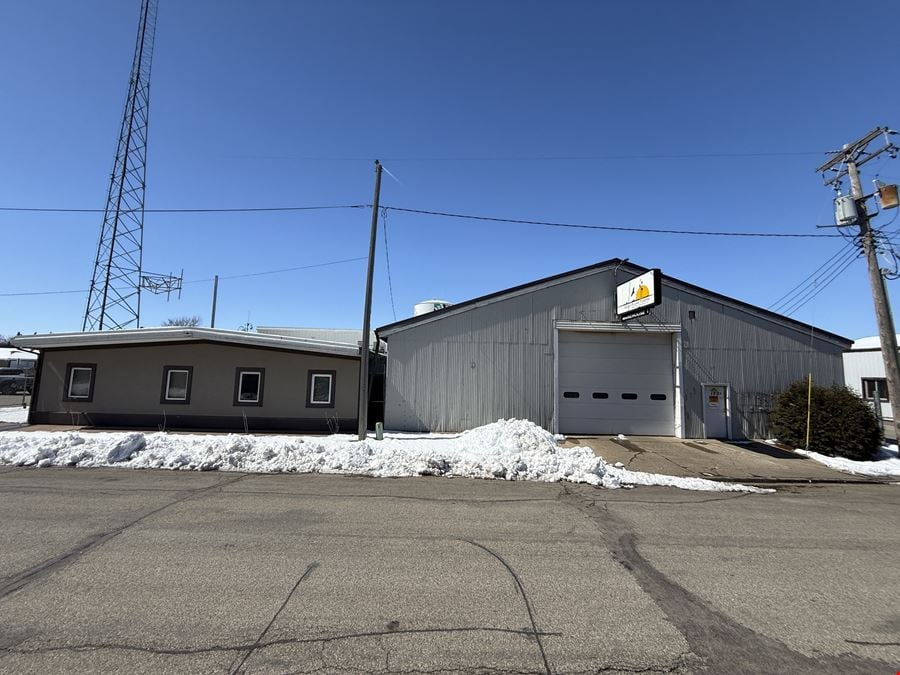 West Fargo Warehouse and Yard Complex