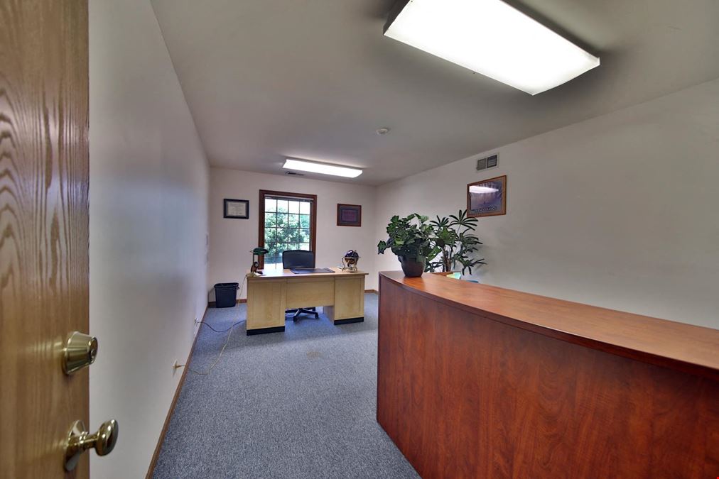 33 N. Waukegan Road