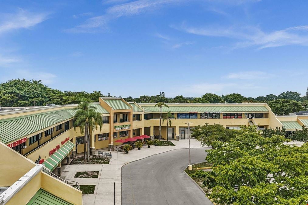 Boca Hamptons Plaza