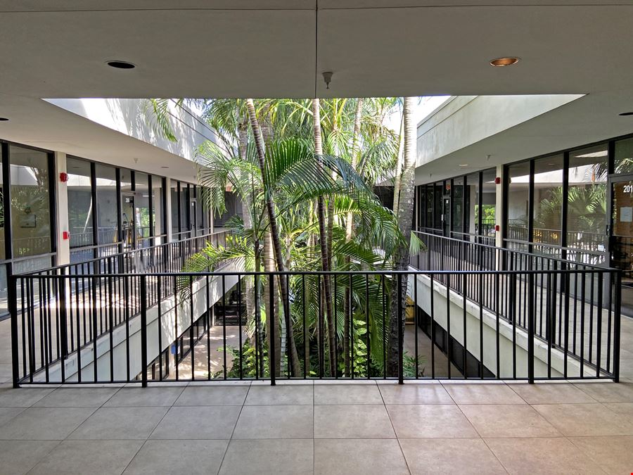 Boynton Beach Professional Center