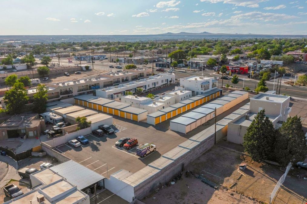 El Campo Apartments & All Safe Self Storage