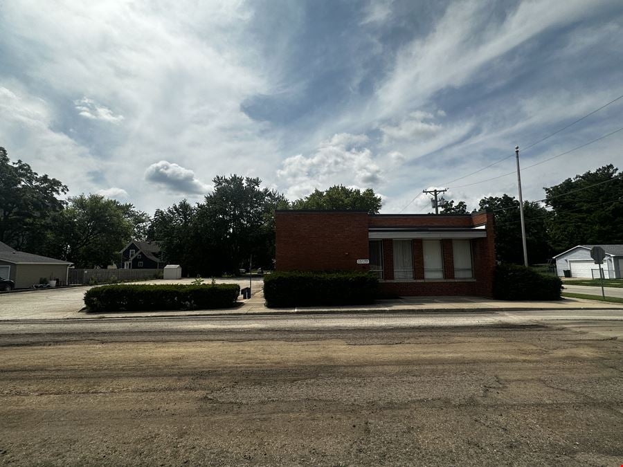 130 Gates Elburn IL 