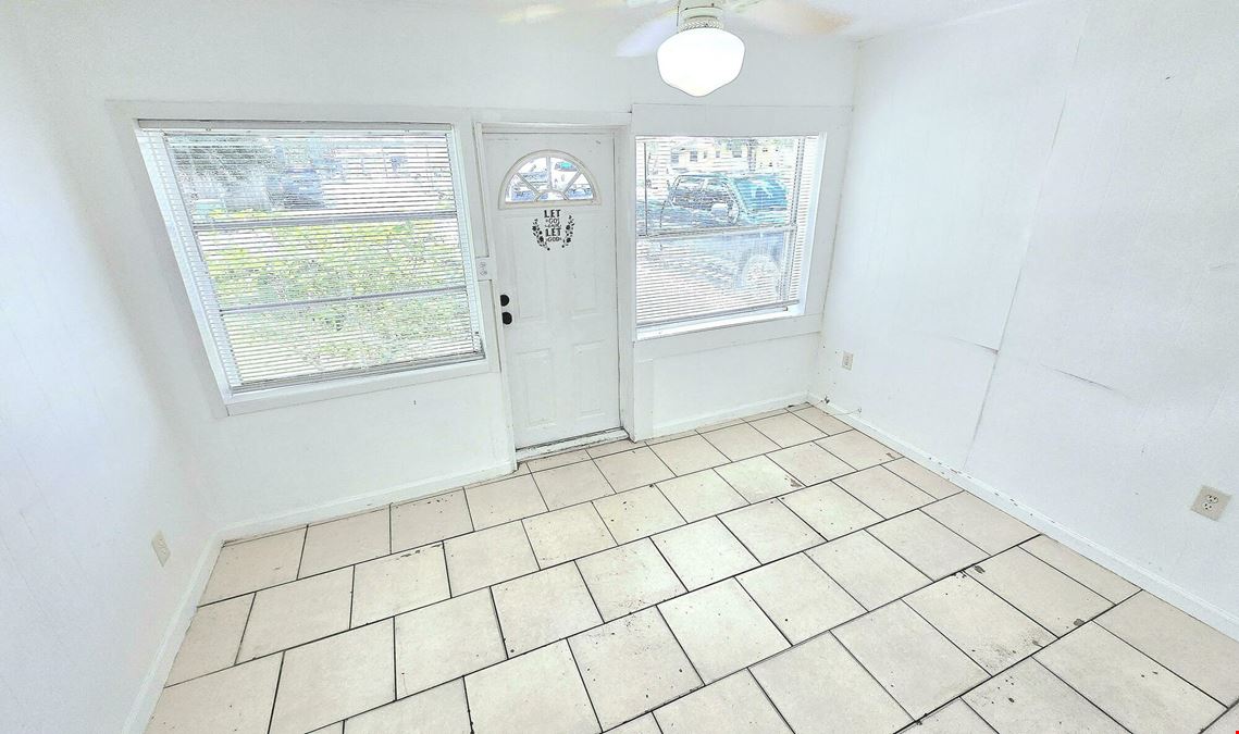 Residential Rental Investment! (2 Parcels / 4 Units)