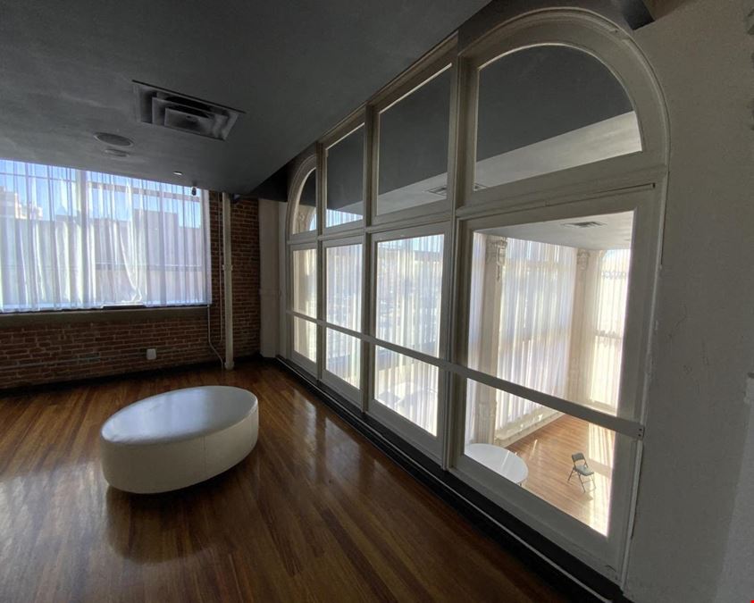 Premiere St. Louis Event/Banquet Destination For Sale