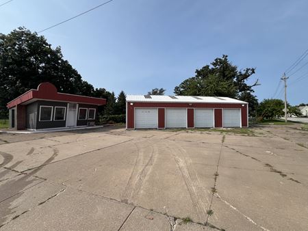 Preview of Office space for Sale at 1601 Rockingham Rd