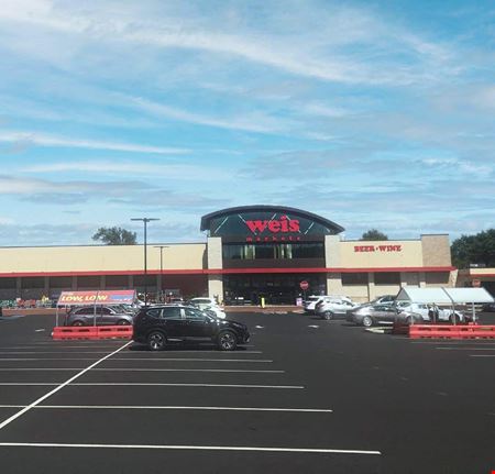 Preview of commercial space at 1133 York Road