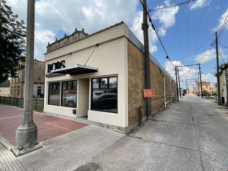 1619 6th Street