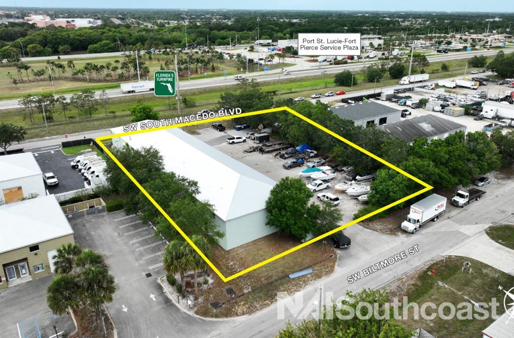 10,000 SF Industrial Building - For Sale