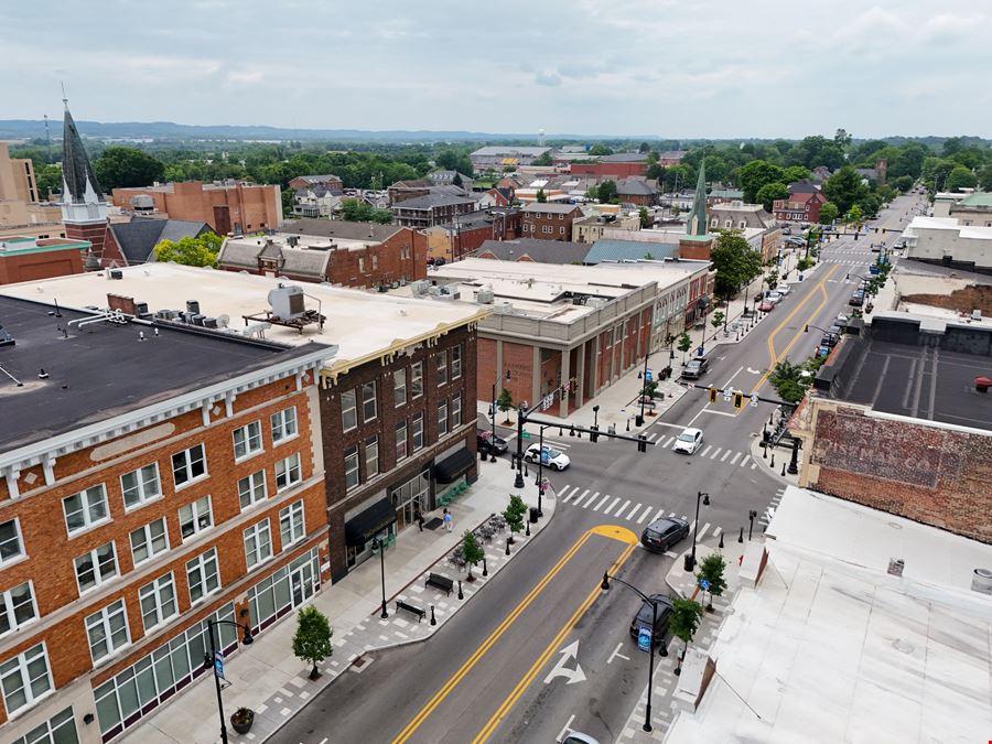 236 W Main St
