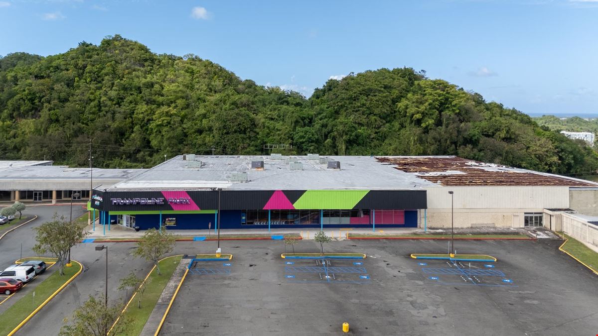 Bayamon Oeste Shopping Center