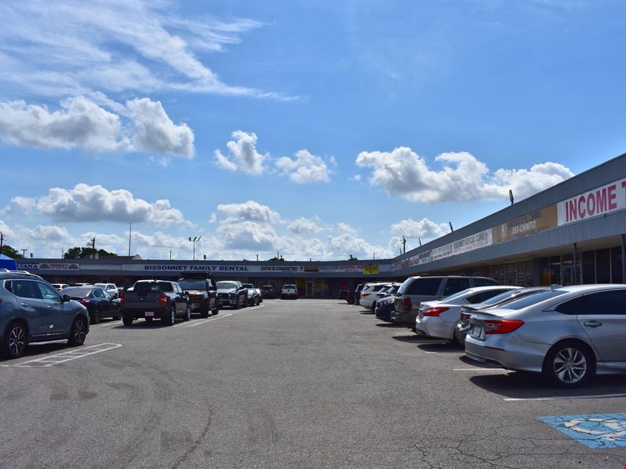 Southcrest Plaza