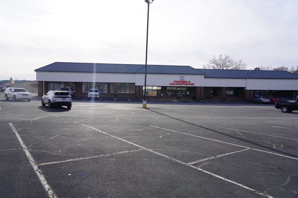 Toccoa Plaza