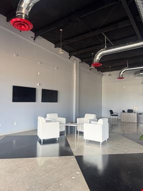 2,142 SF Retail/Office Space | Texarkana, AR