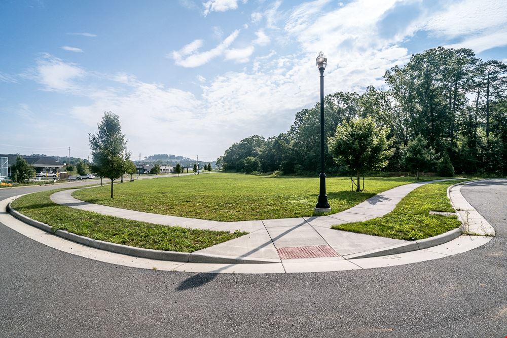 COFFMAN'S CORNER | 1 ACRE LOT