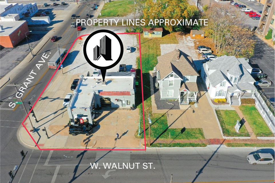 1,096 SF Retail Building For Sale GAP A on Grant & Walnut