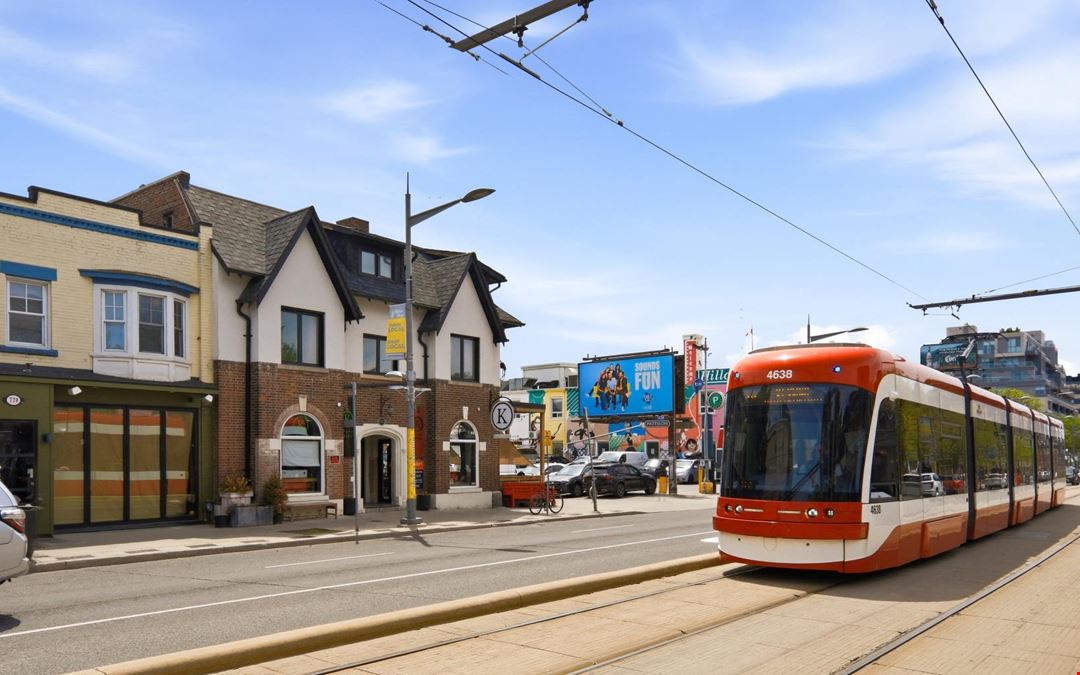 781 St. Clair Avenue West