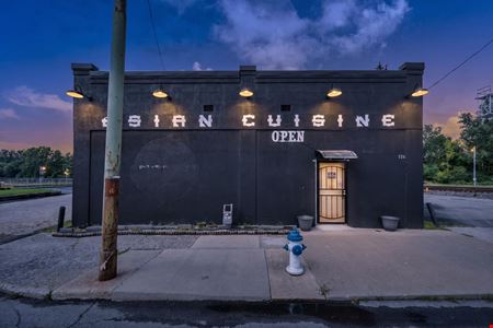 Preview of Restaurant space for Sale at 526 W Center St