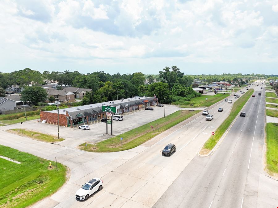 89% Occupied Retail Convenience Center for Sale