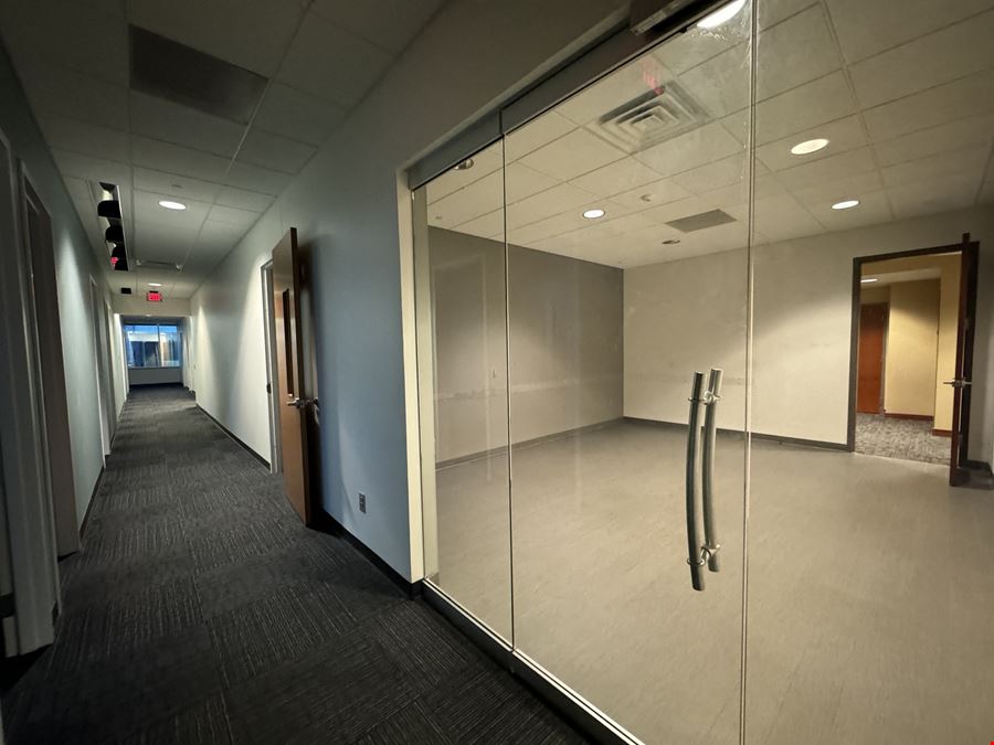 13321 California Street - Dodge Plaza