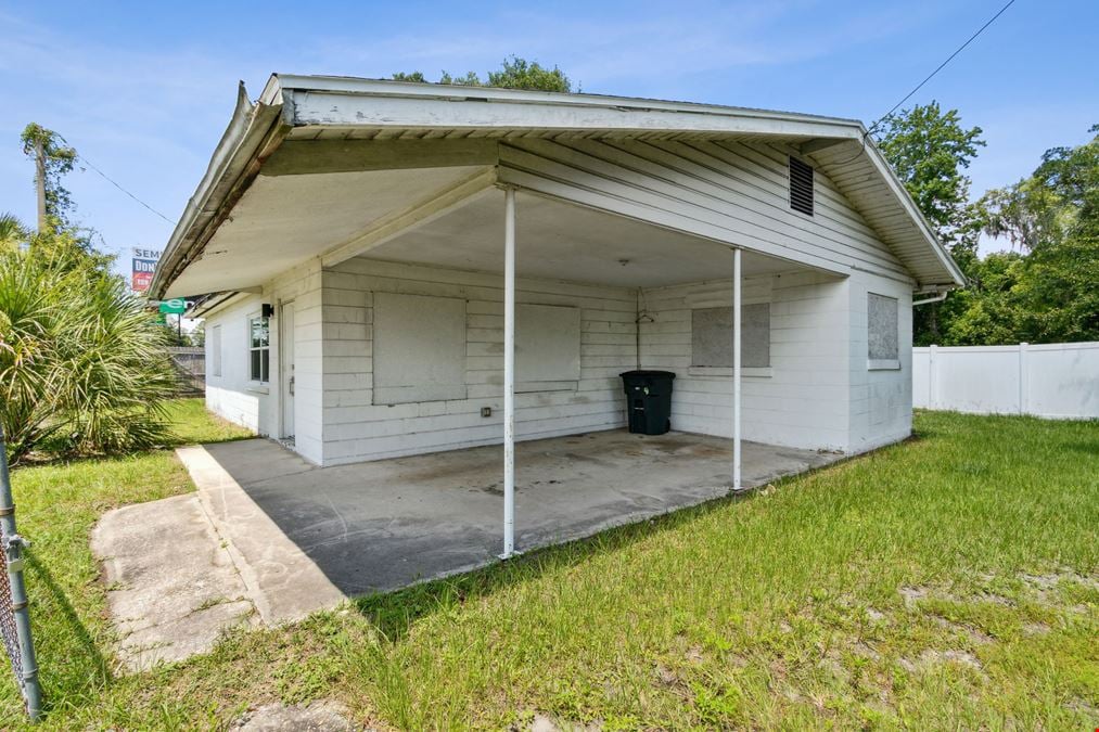7957 Blanding Blvd