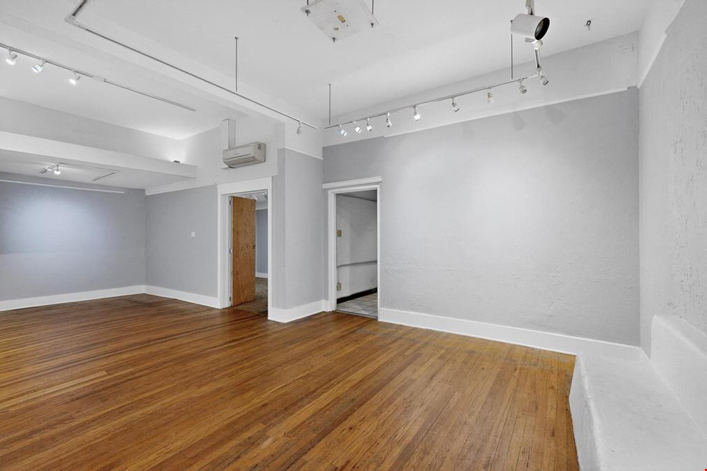 606 Broadway Blvd SE
