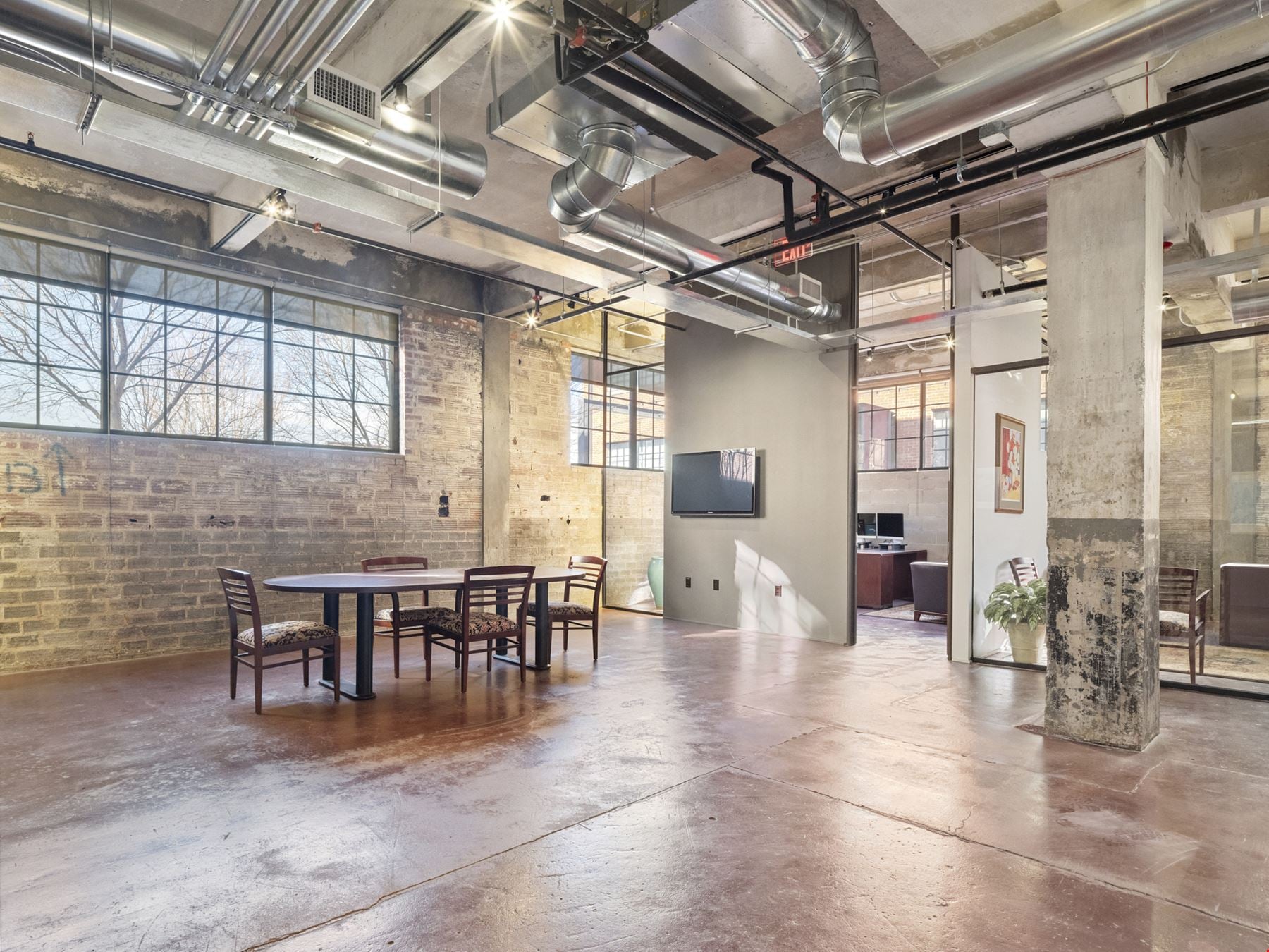 Packard’s Building Office for Lease