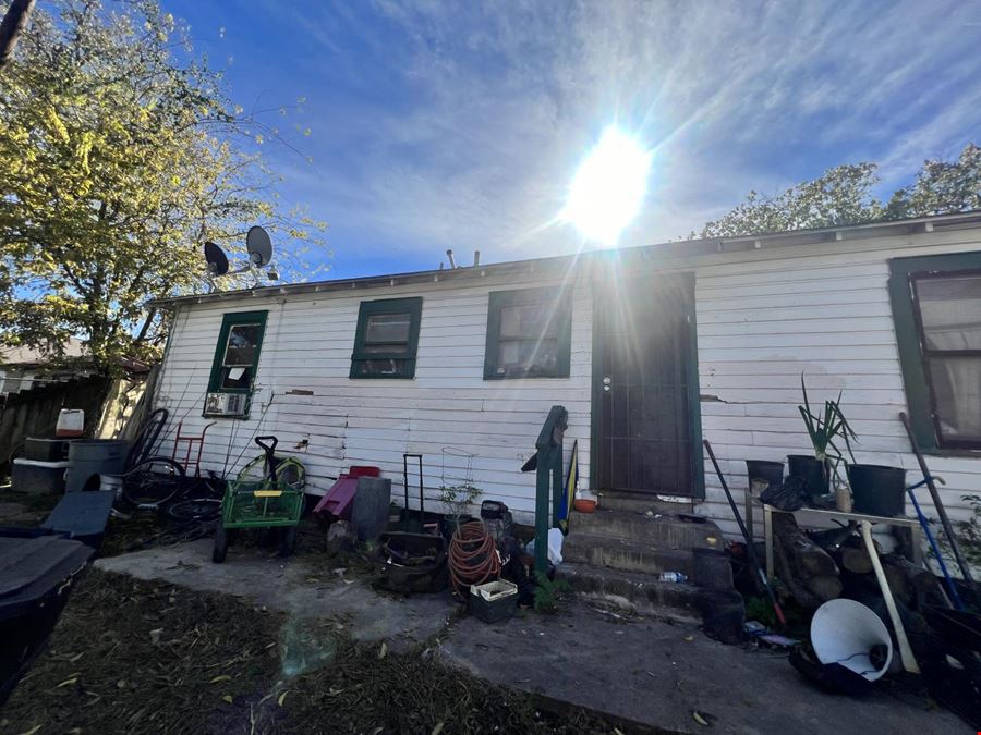 2601 Lucinda St, Houton, TX 77004