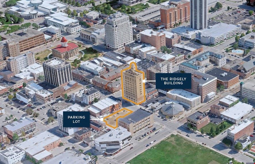 $1 Auction | 57,185 SF Office Building + Vacant Land – Illinois