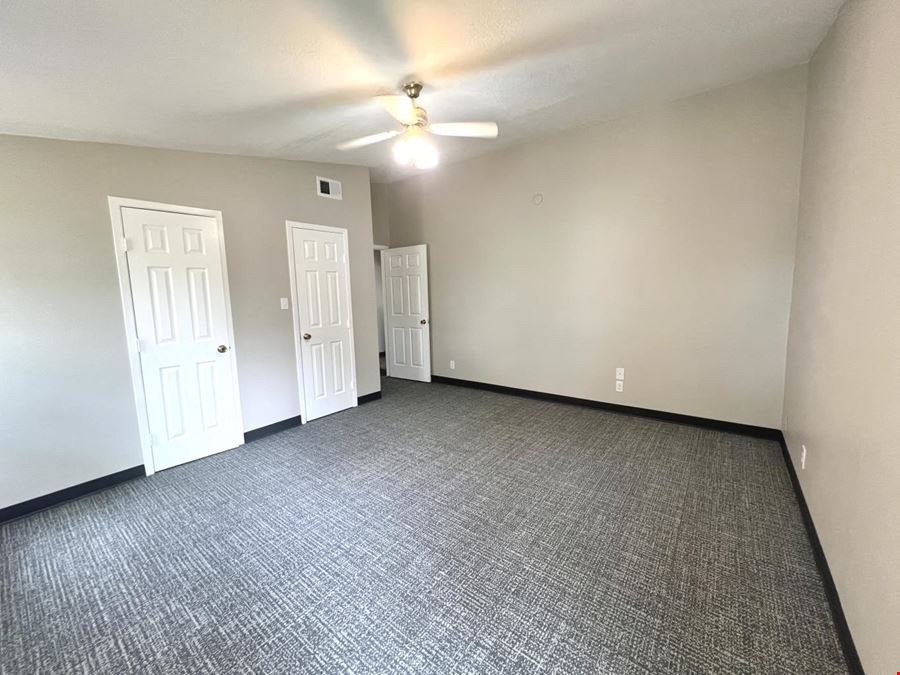Splendora, TX - Old HWY 59 N - Office Space for Lease