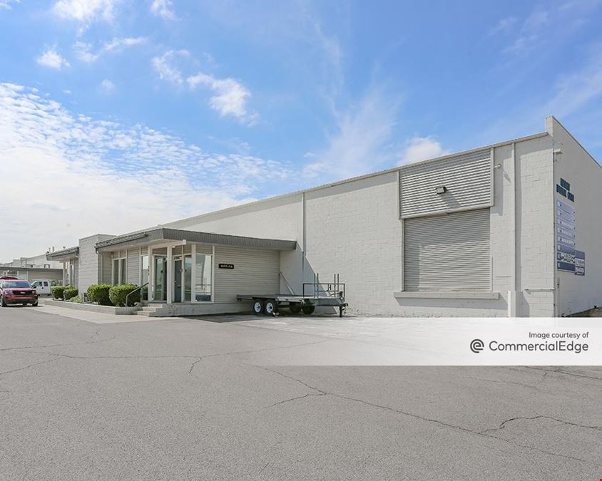 Parkway Industrial Center