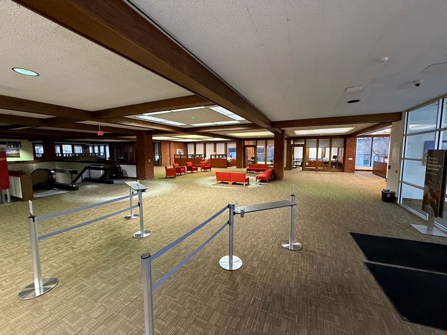 400 E Broadway Ave, 2nd Floor