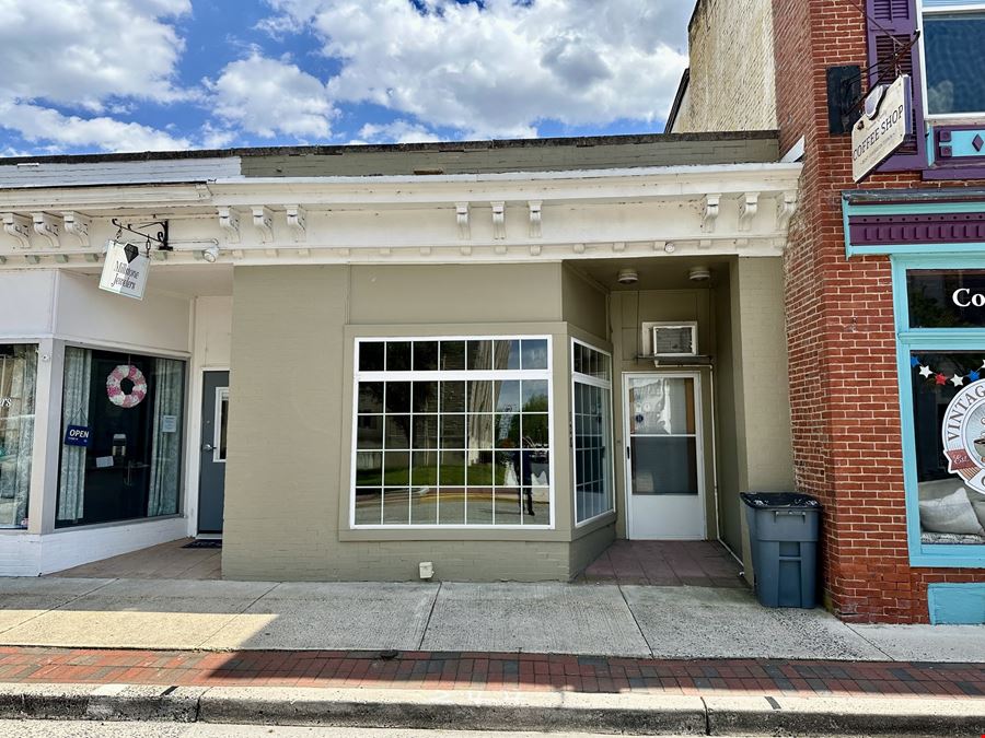 Listing #1 - 128 E Main St, Elkton, MD