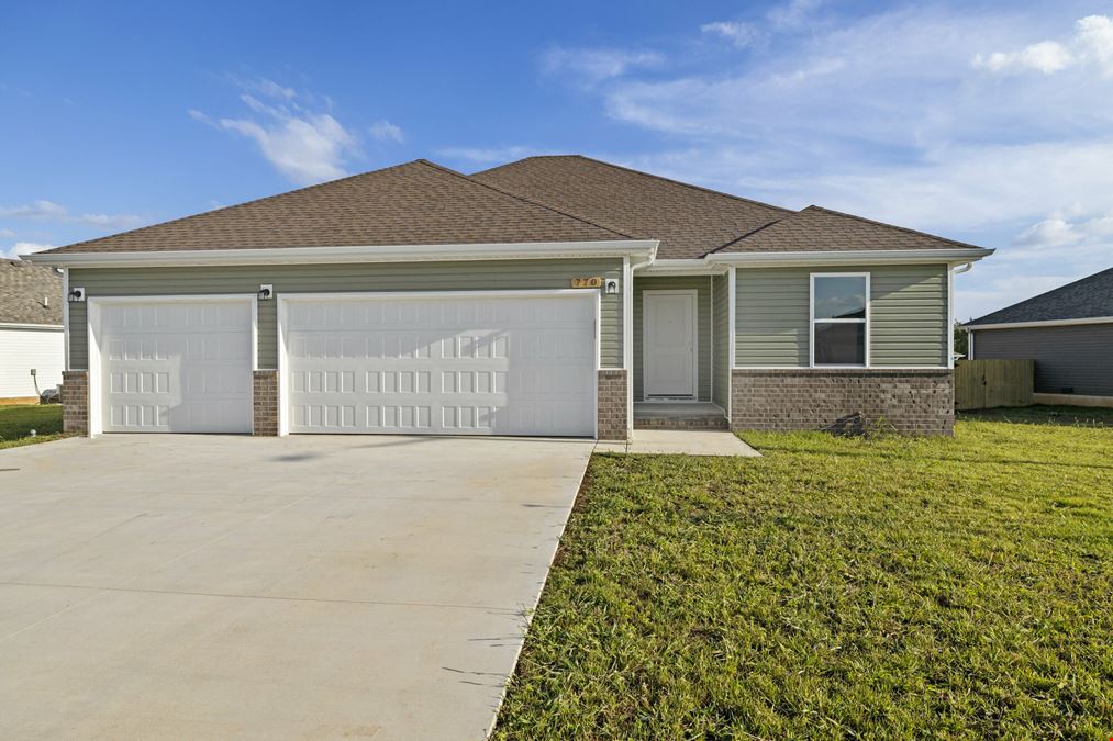 WESTBURY GARDENS | 94-UNIT SFR & DUPLEX STYLE RENTAL PORTFOLIO
