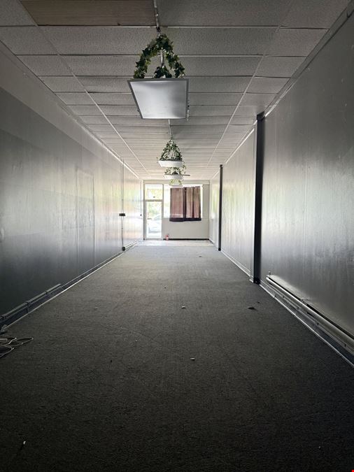 Retail Center Space for Lease