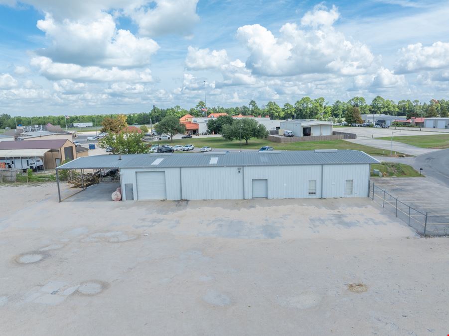 ±8,000 SF Industrial Facility on ±1.2 Acres