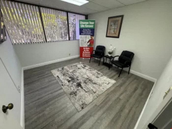 892 SF Suite 202 Professional and Medical Office Space