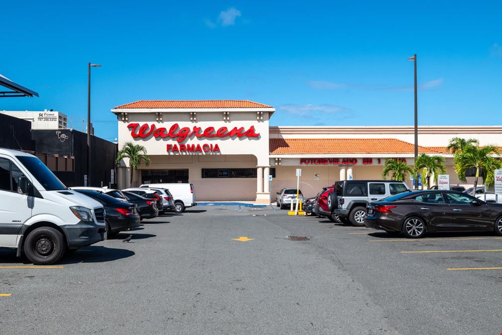 Walgreens Store #667 in San Juan